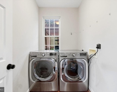 9255 Bowers Brook Place - Photo Thumbnail 39