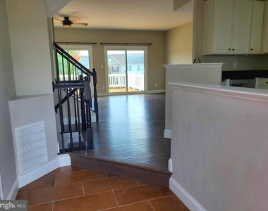 3983 Hartlake Street - Photo Thumbnail 1