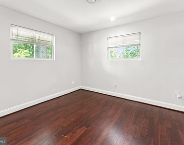 18301 Cabin Road - Photo Thumbnail 33