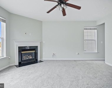 14566 Collingham Place - Photo Thumbnail 10