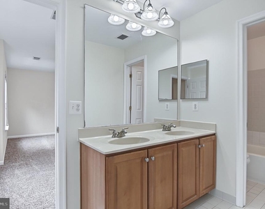 14566 Collingham Place - Photo Thumbnail 39