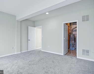 14566 Collingham Place - Photo Thumbnail 51