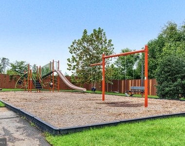 14566 Collingham Place - Photo Thumbnail 56