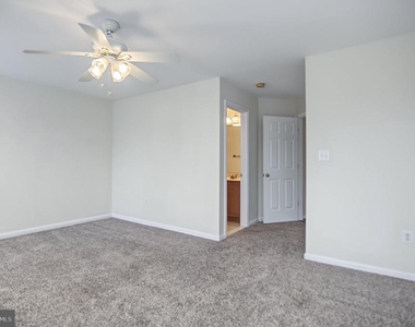 14566 Collingham Place - Photo Thumbnail 33