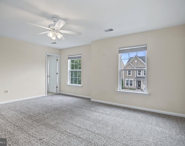 14566 Collingham Place - Photo Thumbnail 29
