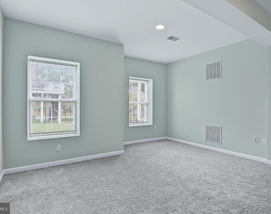 14566 Collingham Place - Photo Thumbnail 50