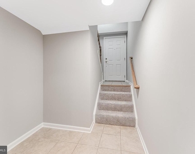 14571 Marlow Street - Photo Thumbnail 2