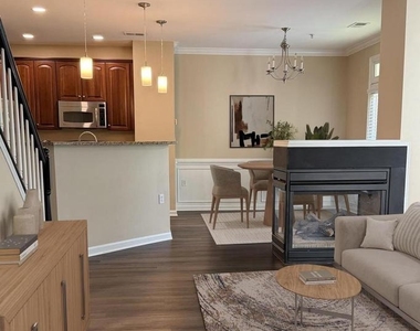 6765 Hampton Bay Lane - Photo Thumbnail 2