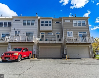 742 Collington Court - Photo Thumbnail 12