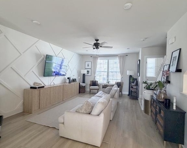 10510 Hinton Way - Photo Thumbnail 7