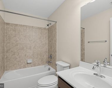 3947 Madden Way - Photo Thumbnail 18