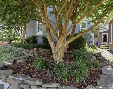 9229 Portner Avenue - Photo Thumbnail 1