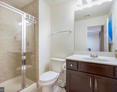 21521 Willow Breeze Square - Photo Thumbnail 26