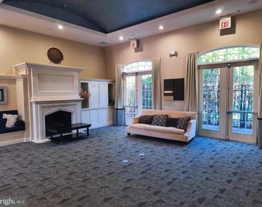 42492 Mayflower Terrace - Photo Thumbnail 22