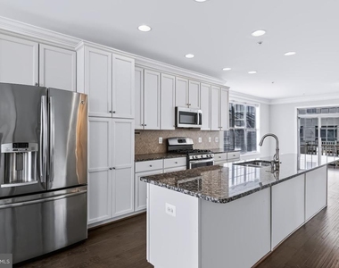 22603 Willington Square - Photo Thumbnail 16