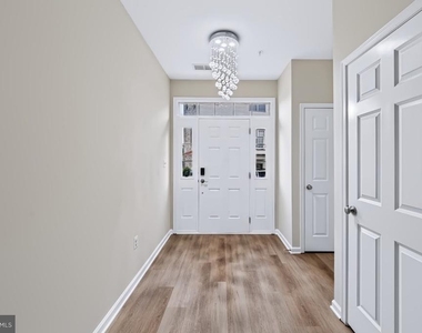 22603 Willington Square - Photo Thumbnail 9