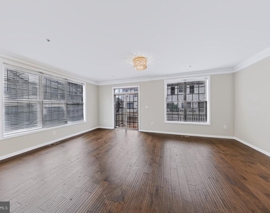 22603 Willington Square - Photo Thumbnail 22