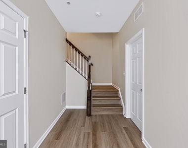 22603 Willington Square - Photo Thumbnail 8