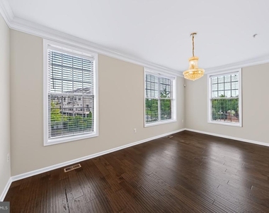 22603 Willington Square - Photo Thumbnail 27