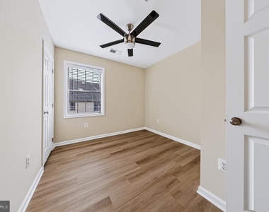 22603 Willington Square - Photo Thumbnail 28