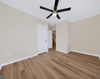 22603 Willington Square - Photo Thumbnail 32