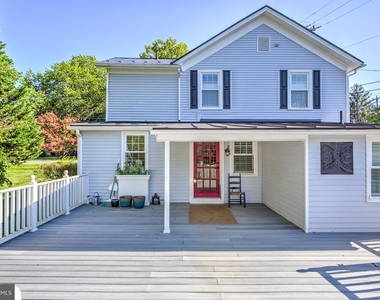 303 E Colonial Highway - Photo Thumbnail 12