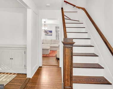 303 E Colonial Highway - Photo Thumbnail 32