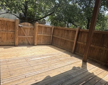 4037 Summer Hollow Court - Photo Thumbnail 13