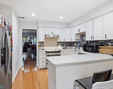 2042 Headlands Circle - Photo Thumbnail 1