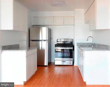 4345 Ivymount Court - Photo Thumbnail 10