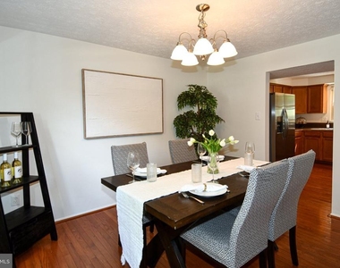 13985 Cabells Mill Drive - Photo Thumbnail 2