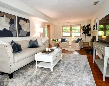 13985 Cabells Mill Drive - Photo Thumbnail 8