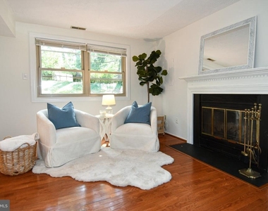 13985 Cabells Mill Drive - Photo Thumbnail 7