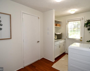 13985 Cabells Mill Drive - Photo Thumbnail 10
