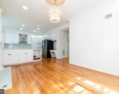 7704 Annandale Mains Court - Photo Thumbnail 18