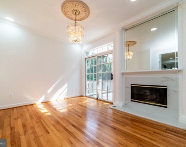 7704 Annandale Mains Court - Photo Thumbnail 19