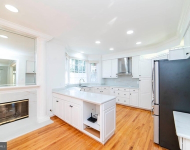 7704 Annandale Mains Court - Photo Thumbnail 11