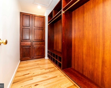 7704 Annandale Mains Court - Photo Thumbnail 34