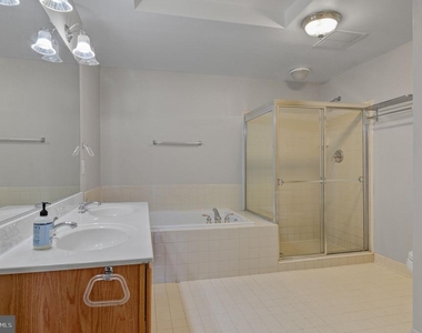 4619 Hummingbird Lane - Photo Thumbnail 24