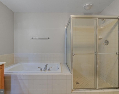 4619 Hummingbird Lane - Photo Thumbnail 25