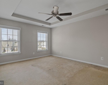 4619 Hummingbird Lane - Photo Thumbnail 20
