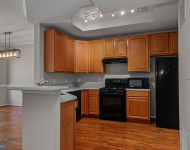 4619 Hummingbird Lane - Photo Thumbnail 10