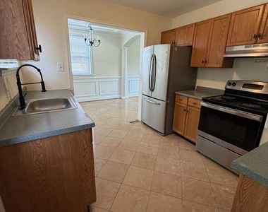 3720 Terrace Drive - Photo Thumbnail 7