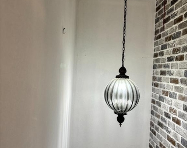 2308 Fairview Terrace - Photo Thumbnail 44