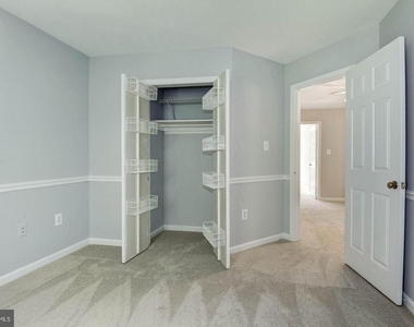 11748 Great Owl Circle - Photo Thumbnail 15