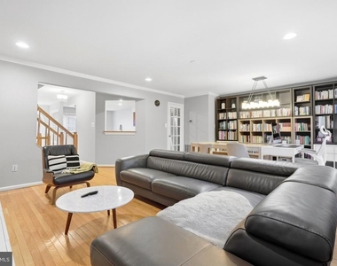 3968 Clares Court - Photo Thumbnail 17