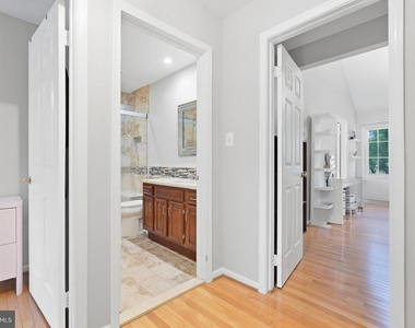3968 Clares Court - Photo Thumbnail 27