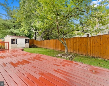 7827 Bold Lion Lane - Photo Thumbnail 47
