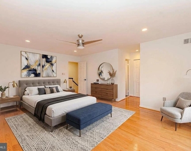 10220 Baltusrol Court - Photo Thumbnail 13