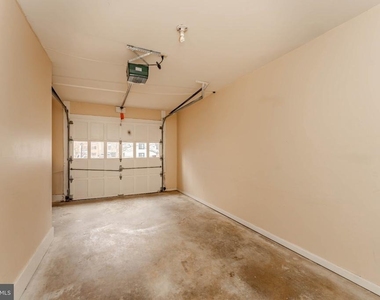 10220 Baltusrol Court - Photo Thumbnail 30